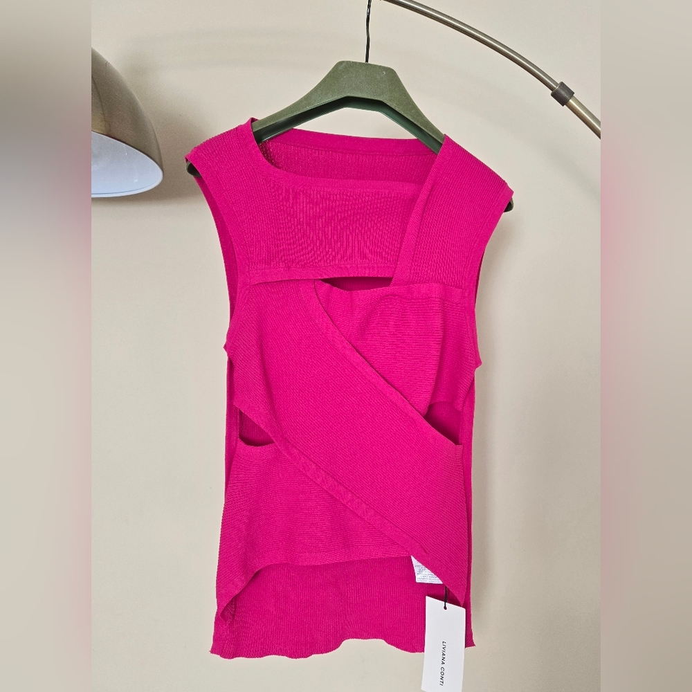 NWT LIVIANA CONTI Size:S/38 Made in Italy🇮🇹  Fuchsia Tank Top